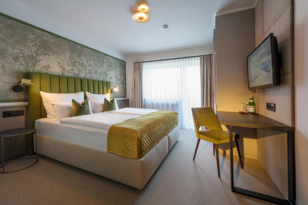 Hotel Hennersberg Вергль Экстерьер фото